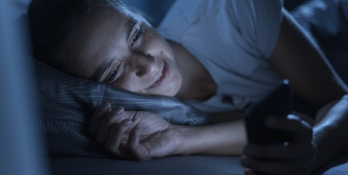 5 Ways to Ditch Screens Before Bedtime - EZ Melts